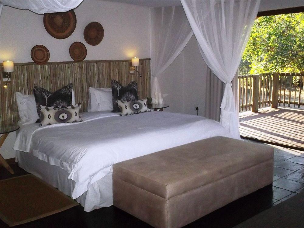 Rhino River Lodge Manyoni Private Game Reserve Екстериор снимка